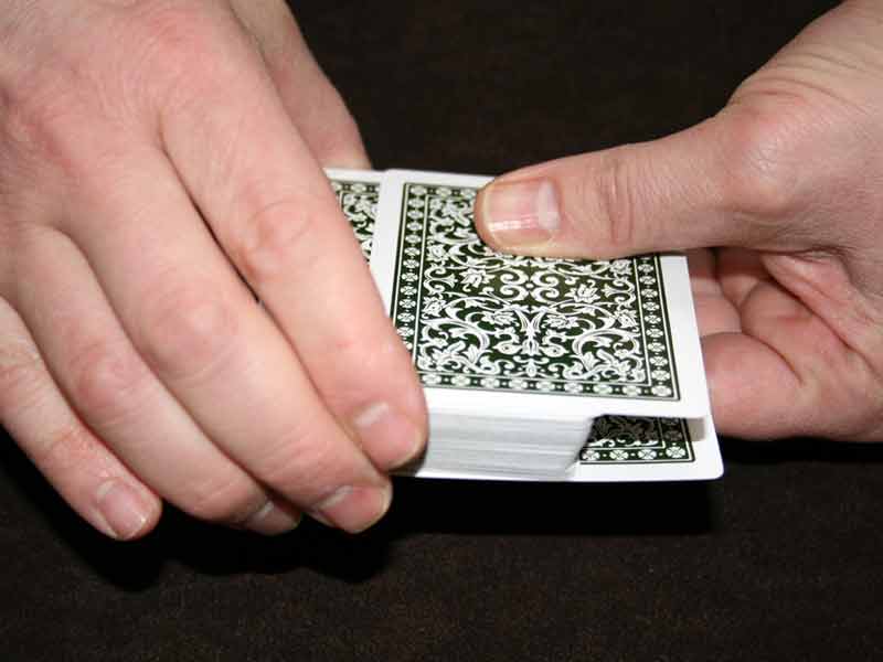 Magic Card Tricks For Beginners